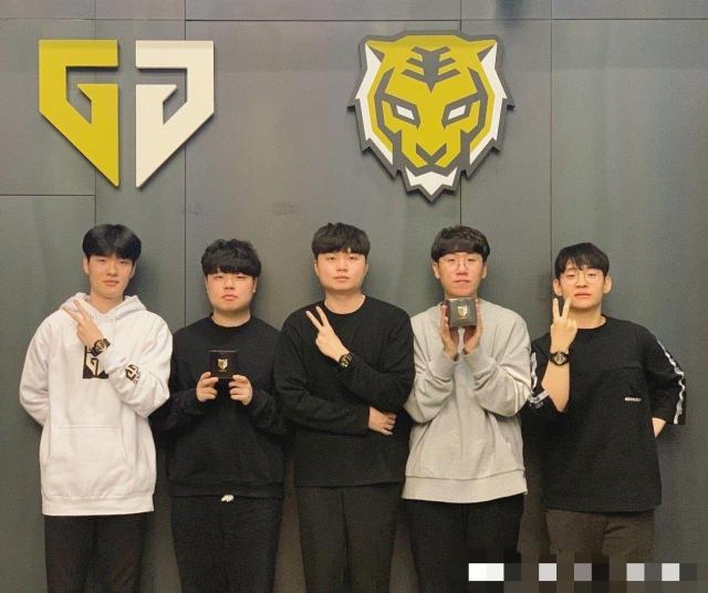 哈登的这一 哈登的这一