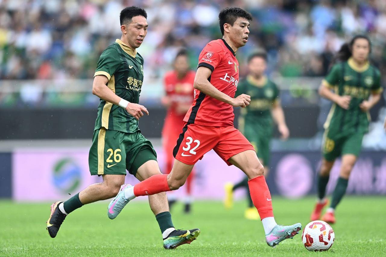 超级兴奋的 超级兴奋的