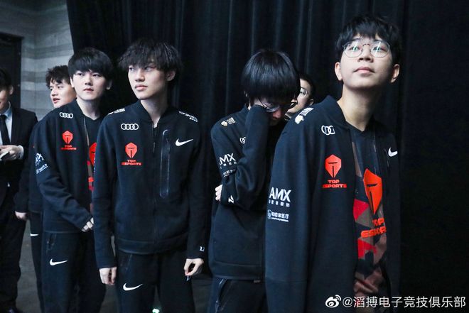 球迷们相信 球迷们相信